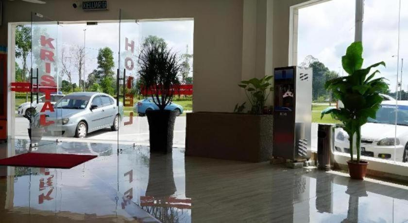 Hotel Kristal Seri Iskandar Exterior photo